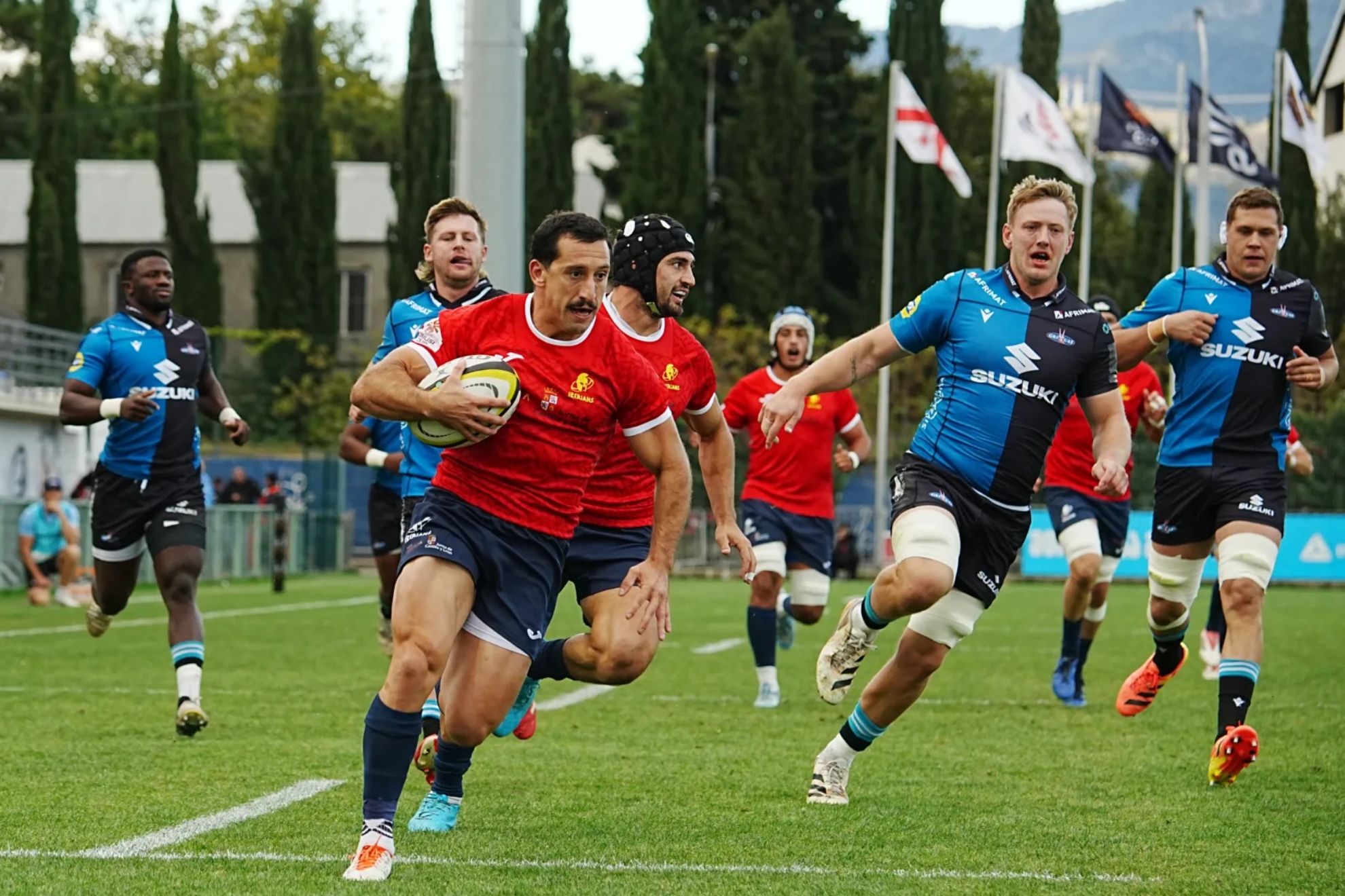 Tany Bay conduce el oval ante Griquas RFER