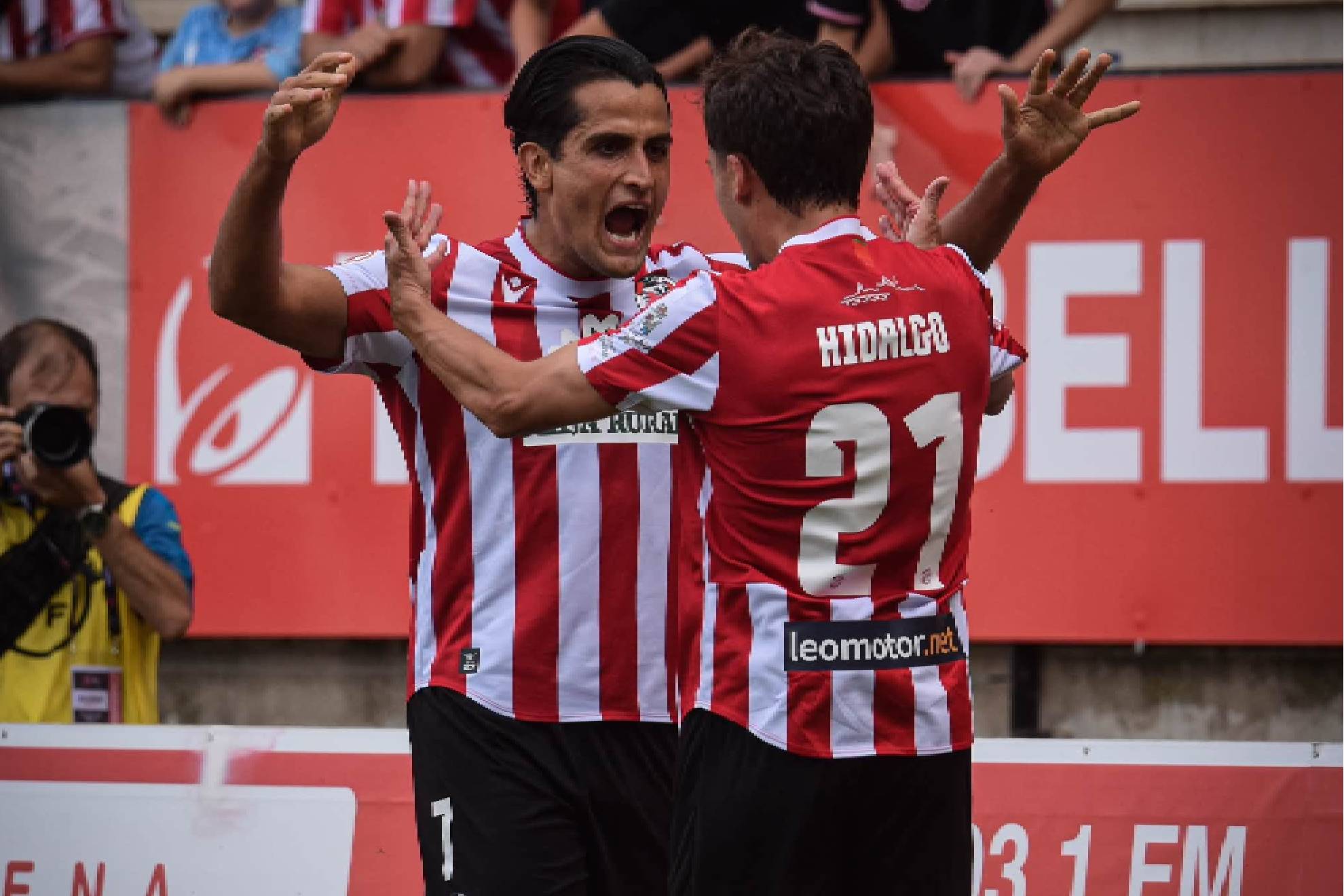 Hidalgo y Carbonell celebran los tres puntos que se quedan en el Ruta de la Plata