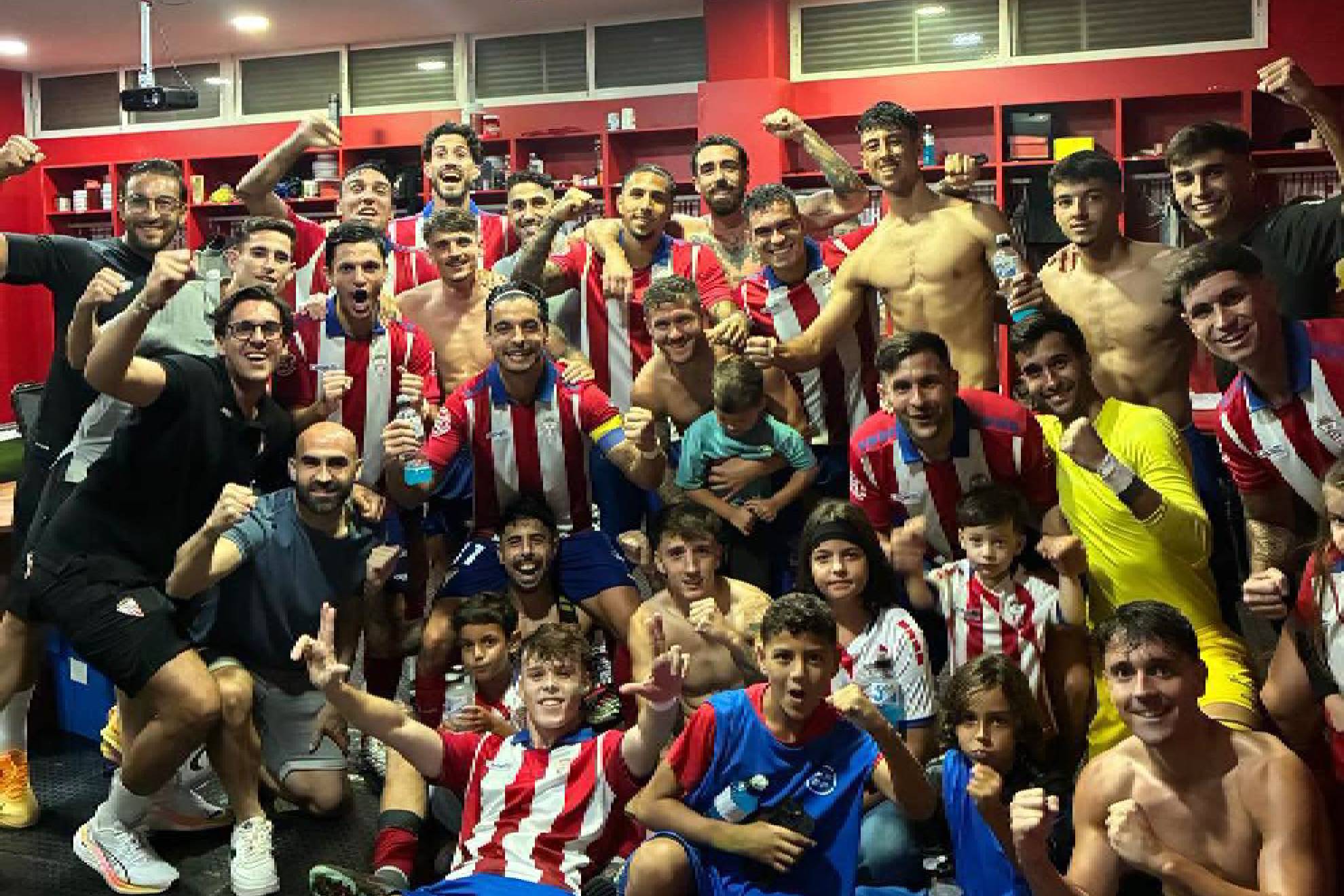 El Algeciras celebra tres puntos de oro para escalar puestos en la tabla