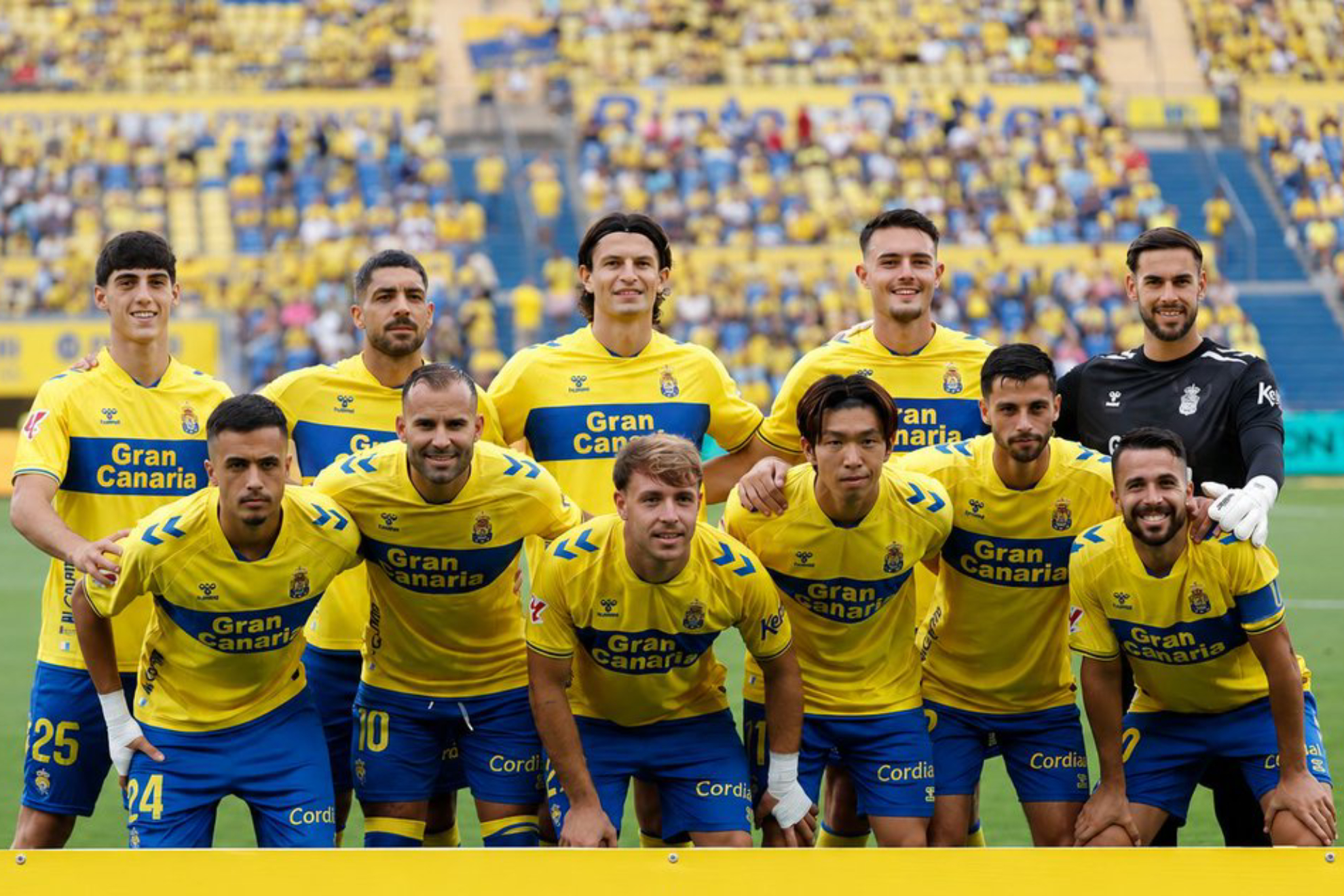Once de Las Palmas en el empate contra el Real Valladolid. UD LAS PALMAS