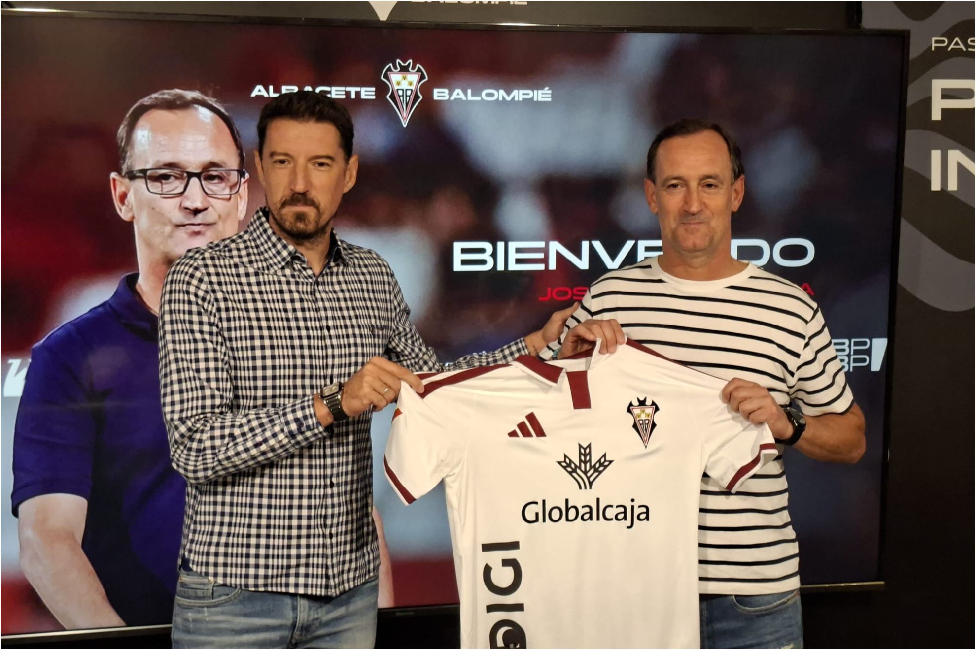 Presentación del técnico vasco como nuevo entrenador del Albacete.