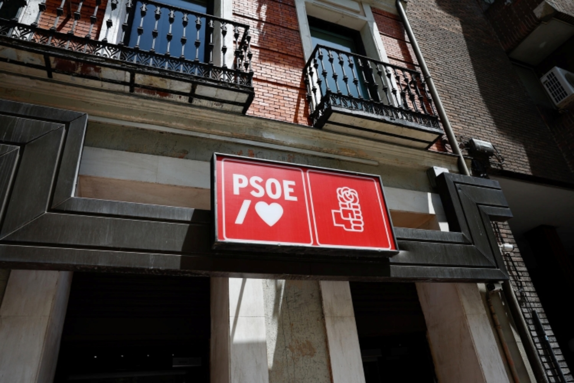La sede del PSOE en Ferraz, en Madrid. EFE
