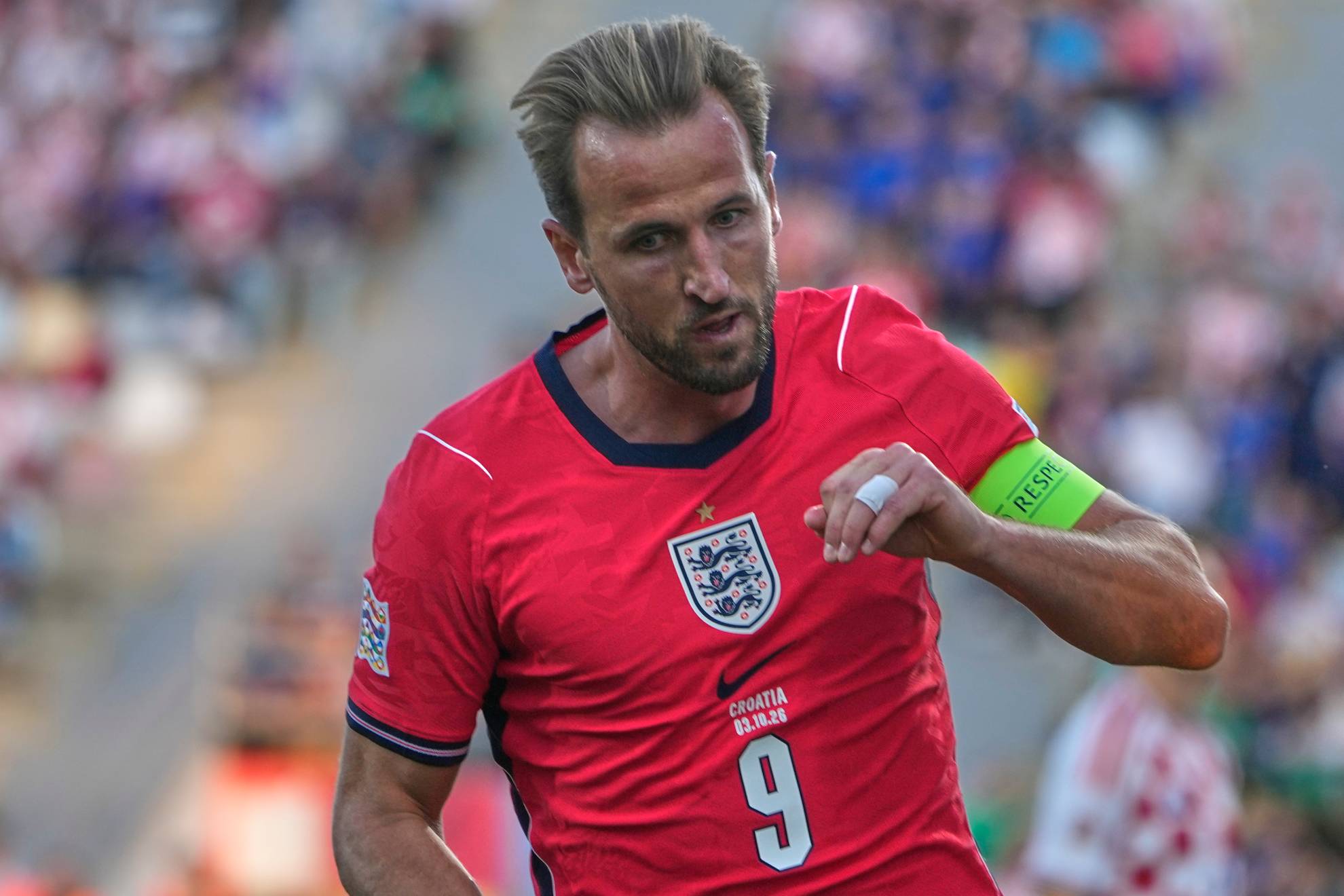 Stuart Pearce: "Cuando Harry Kane se harte de marcar un millón de goles tal vez juegue como mediocentro defensivo" AP Photo/Darko Bandic