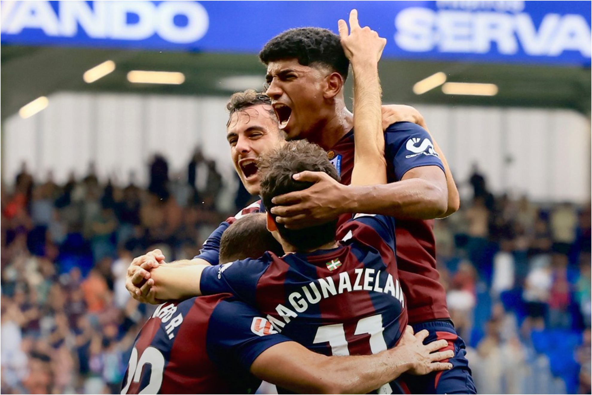 Los jugadores del Eibar celebran un gol. SD EIBAR