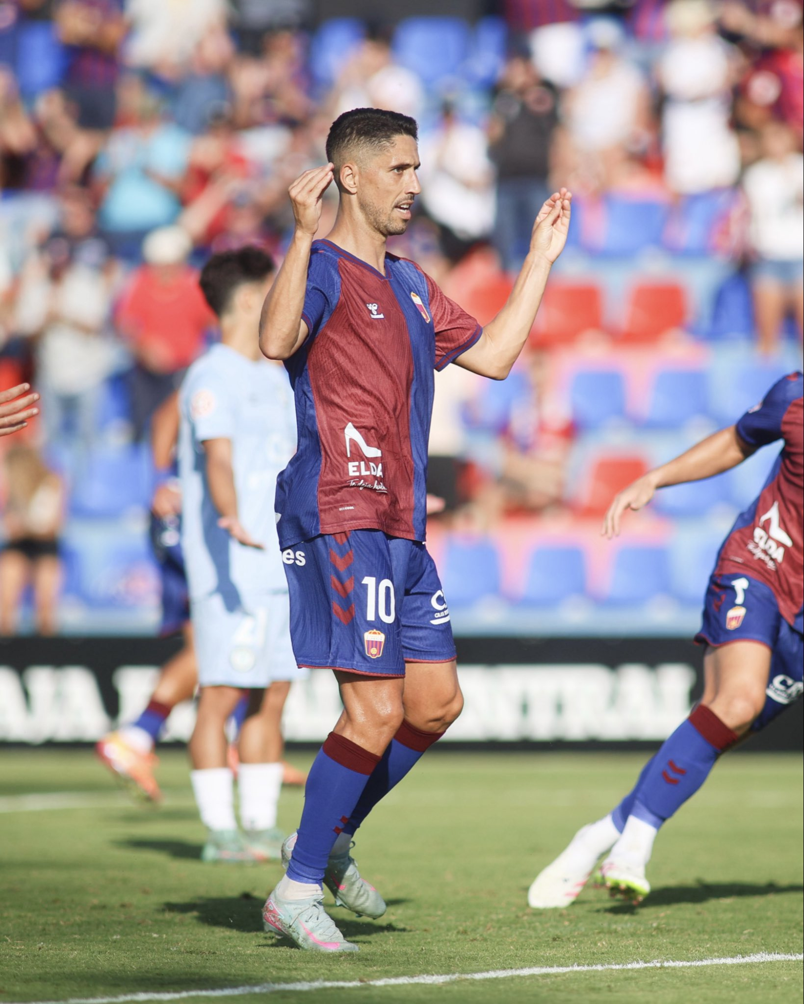 Fidel Chaves (Eldense): 150 Los 25 futbolistas de Segunda con más de 150 partidos en Primera Actualizado: 07/10/2026 06:19 horas