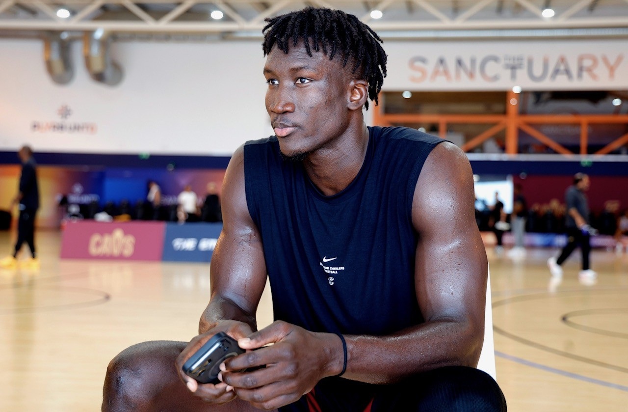 Khalifa Diop. pívot de Cleveland Cavaliers, en 'The Sanctuary' Mariluz Báez