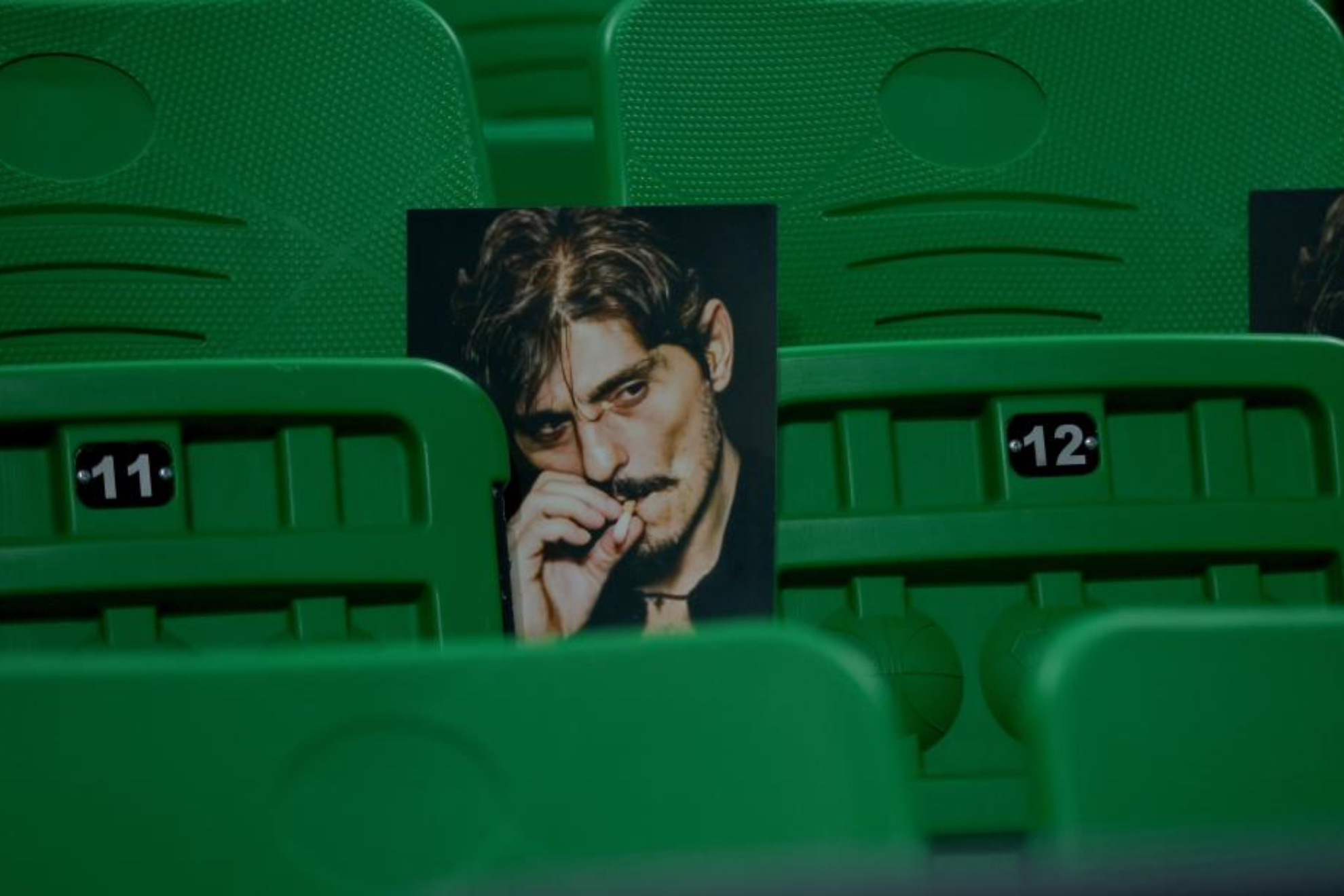 Una foto de Dimitris Giannakopoulos en las gradas del OAKA. EFE.