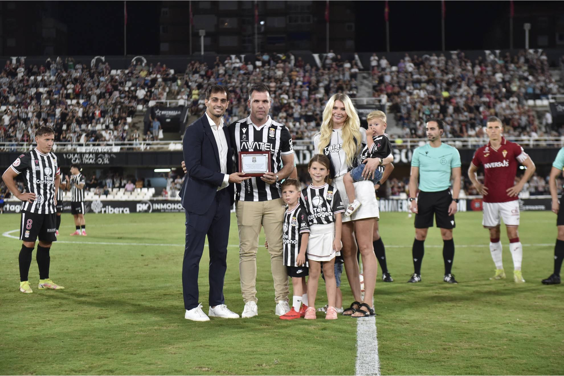 Se rindió un emotivo homenaje a Alfredo Ortuño en Cartagonova