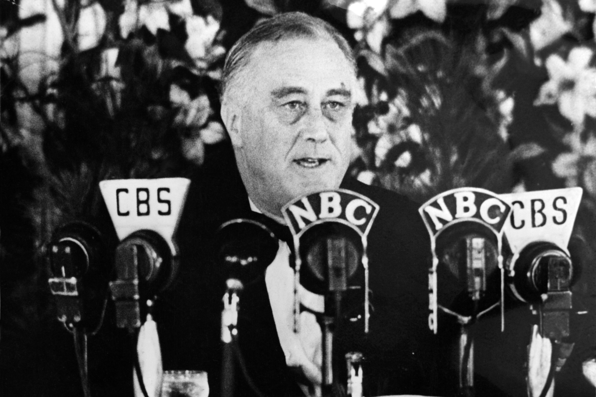 Franklin D. Roosevelt firmó el documento para construir la bomba atómica