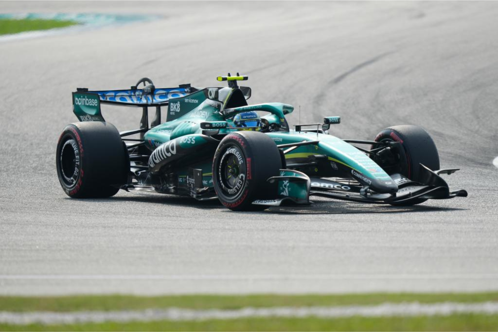 Fernando Alonso durante el Gran Premio de Bahréin en Sepang.