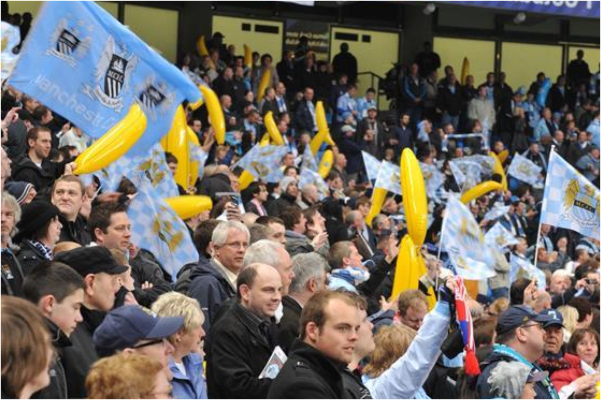 Bananas, en el estadio del Manchester City. M. City