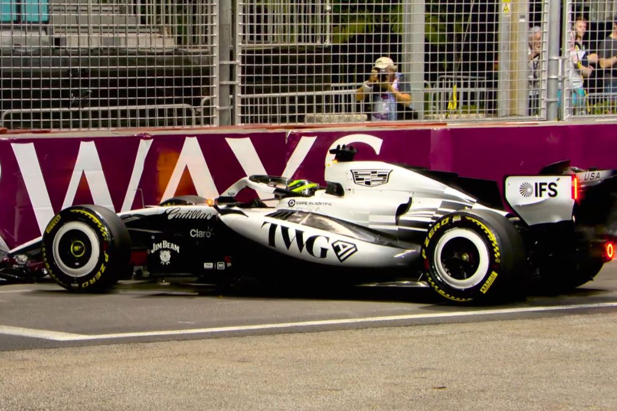 Pérez, en el muro. CAPTURA F1TV