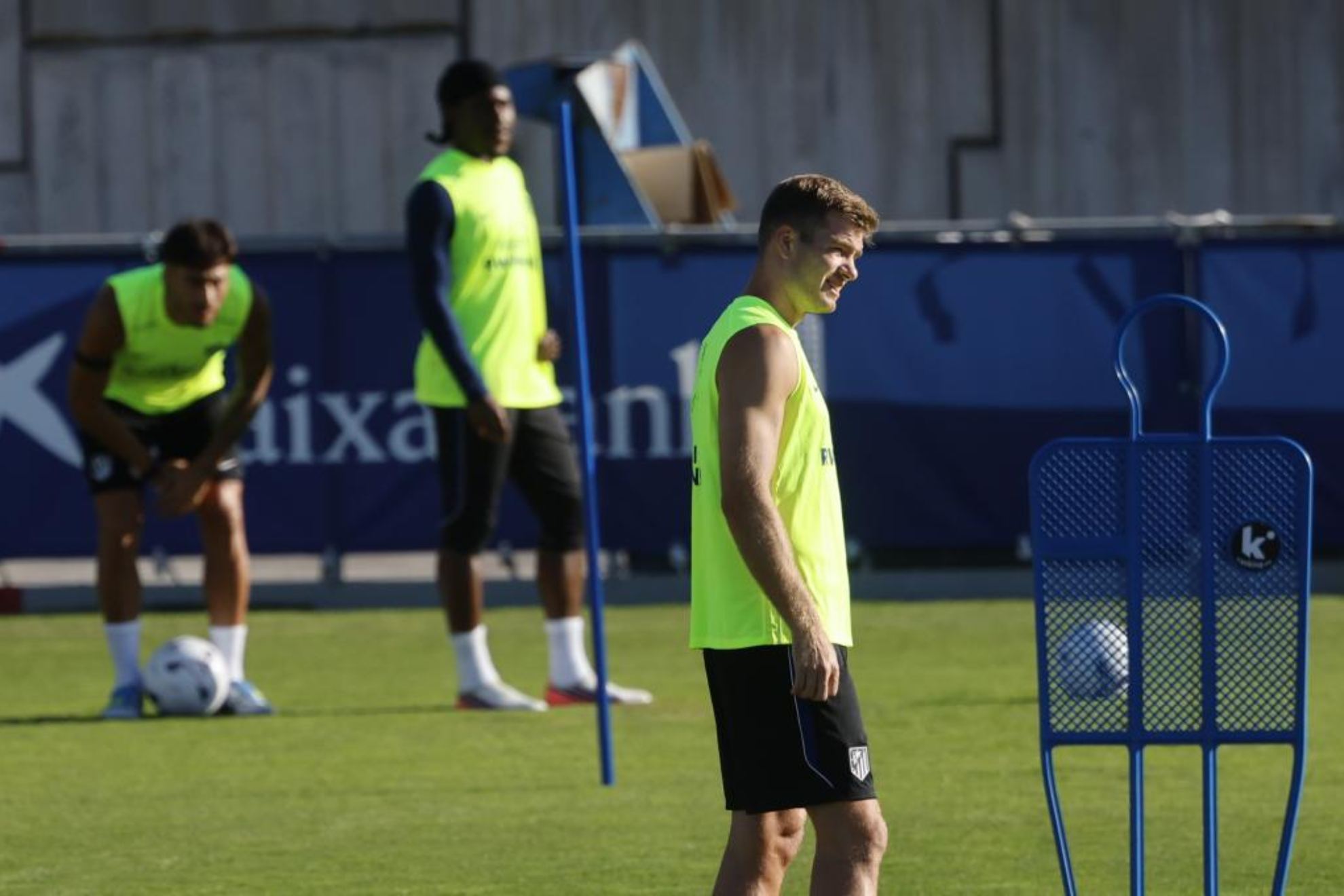 Sorloth, en un entrenamiento del Atlético.