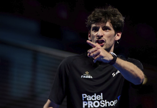 Stupa celebra un punto en cuartos de final. Premier Padel