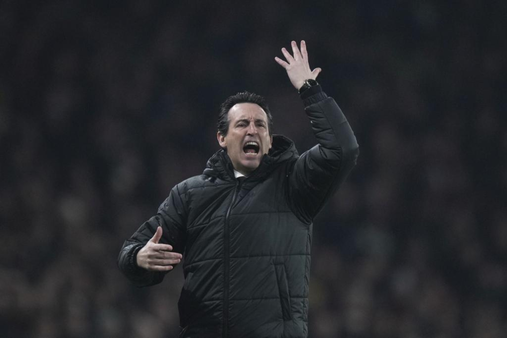 Unai Emery se lamenta en una imagen de archivo. LAPRESSE