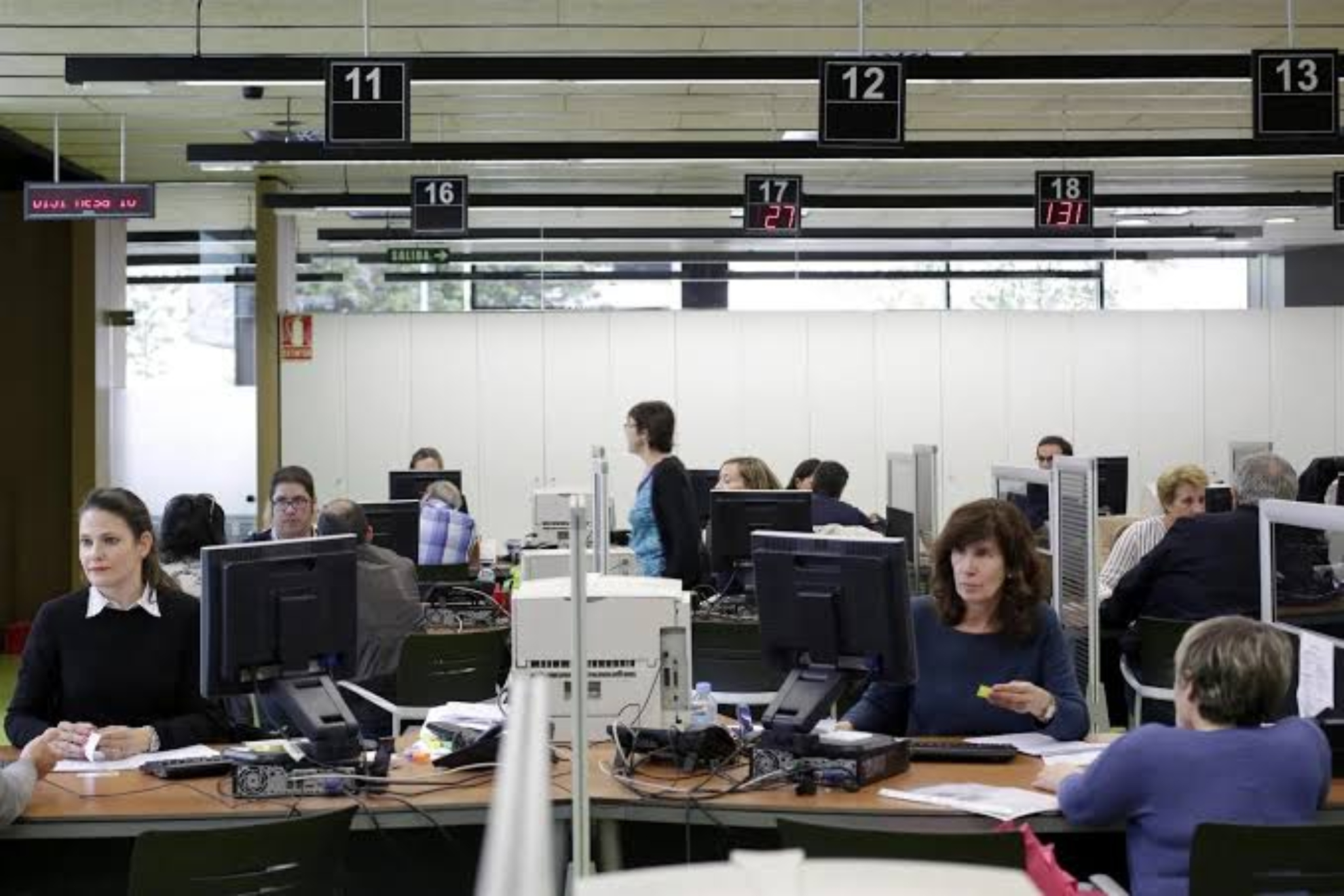 Funcionarios EFE