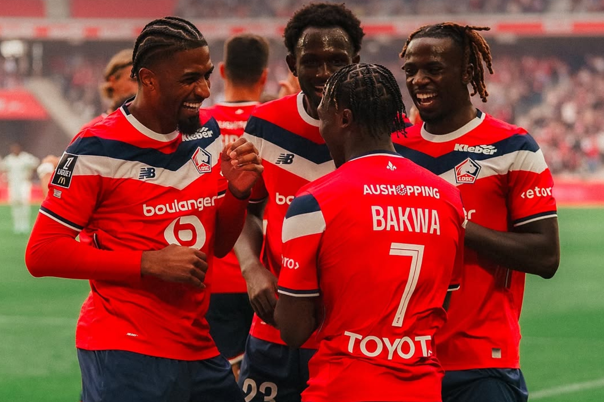 Los jugadores del Lille celebran el 1-0 de Dilane Bakwa. INSTAGRAM