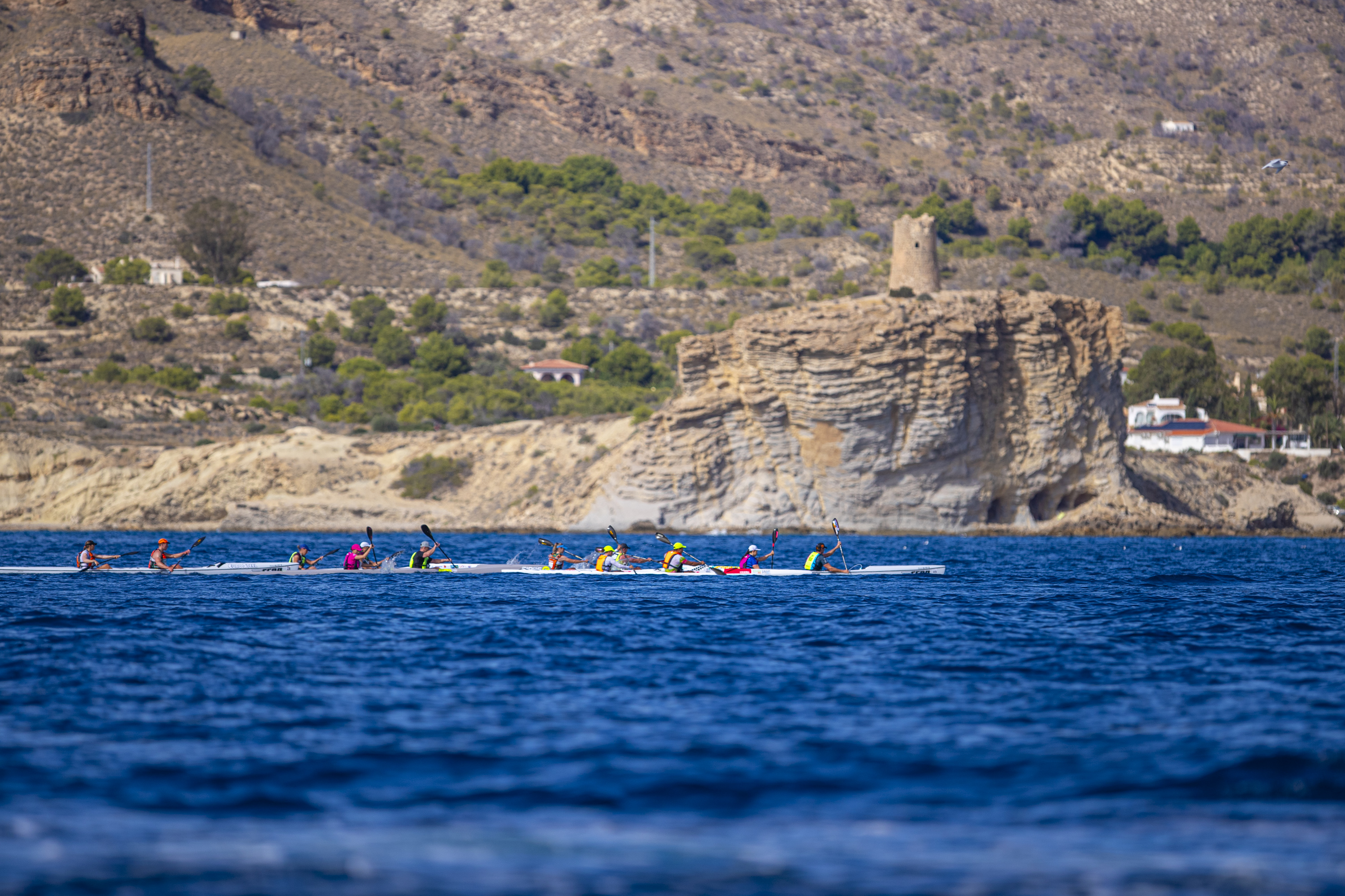 Ana Martí y Lucía Cortés, campeonas del mundo en kayak de mar SS2 en ...
