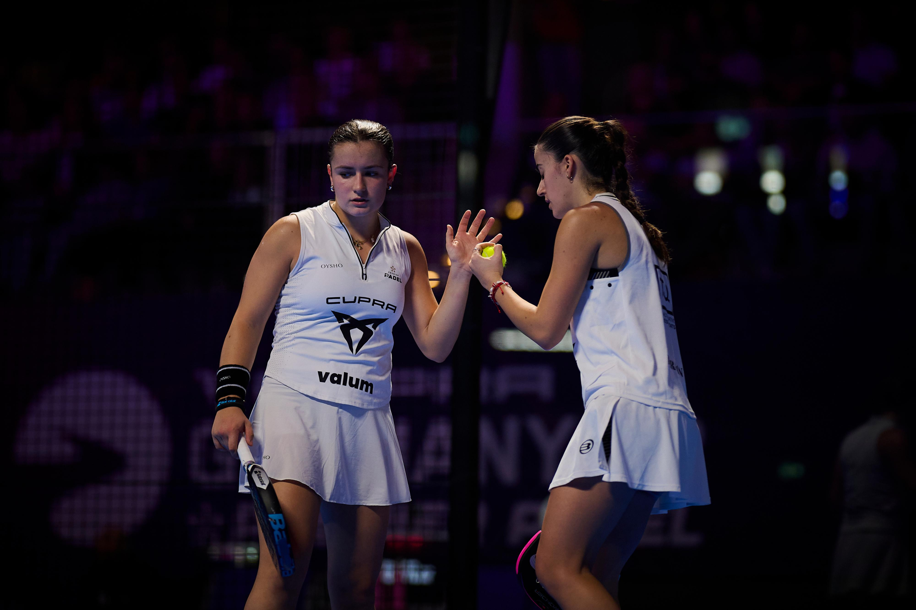 Calvo y Fernández durante la semifinal. Premier Padel