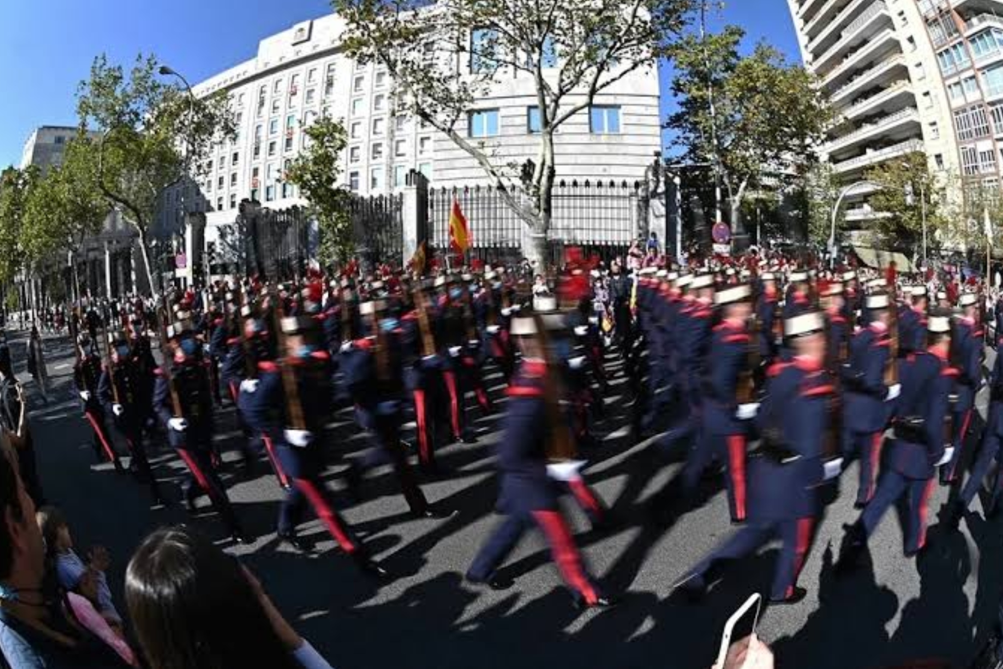 Cuánto dinero cobra un legionario, un militar y un sargento del Ejército de España EFE