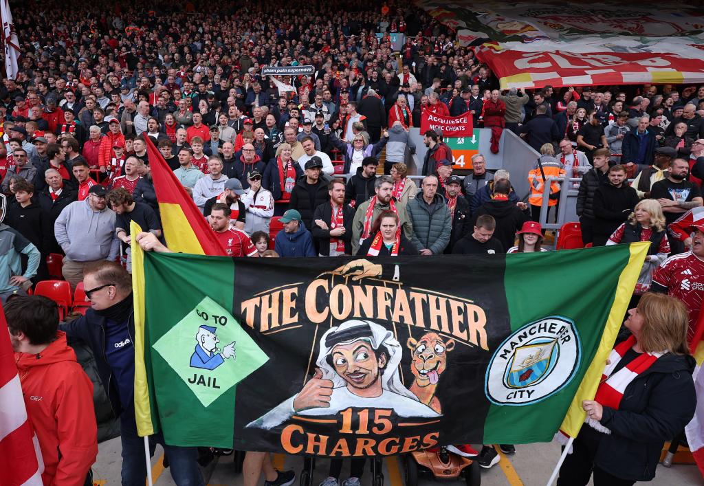 La brutal colección de pancartas en Anfield contra el Manchester City La brutal colección de pancartas en Anfield contra el Manchester City Actualizado: 11/10/2026 17:58 horas