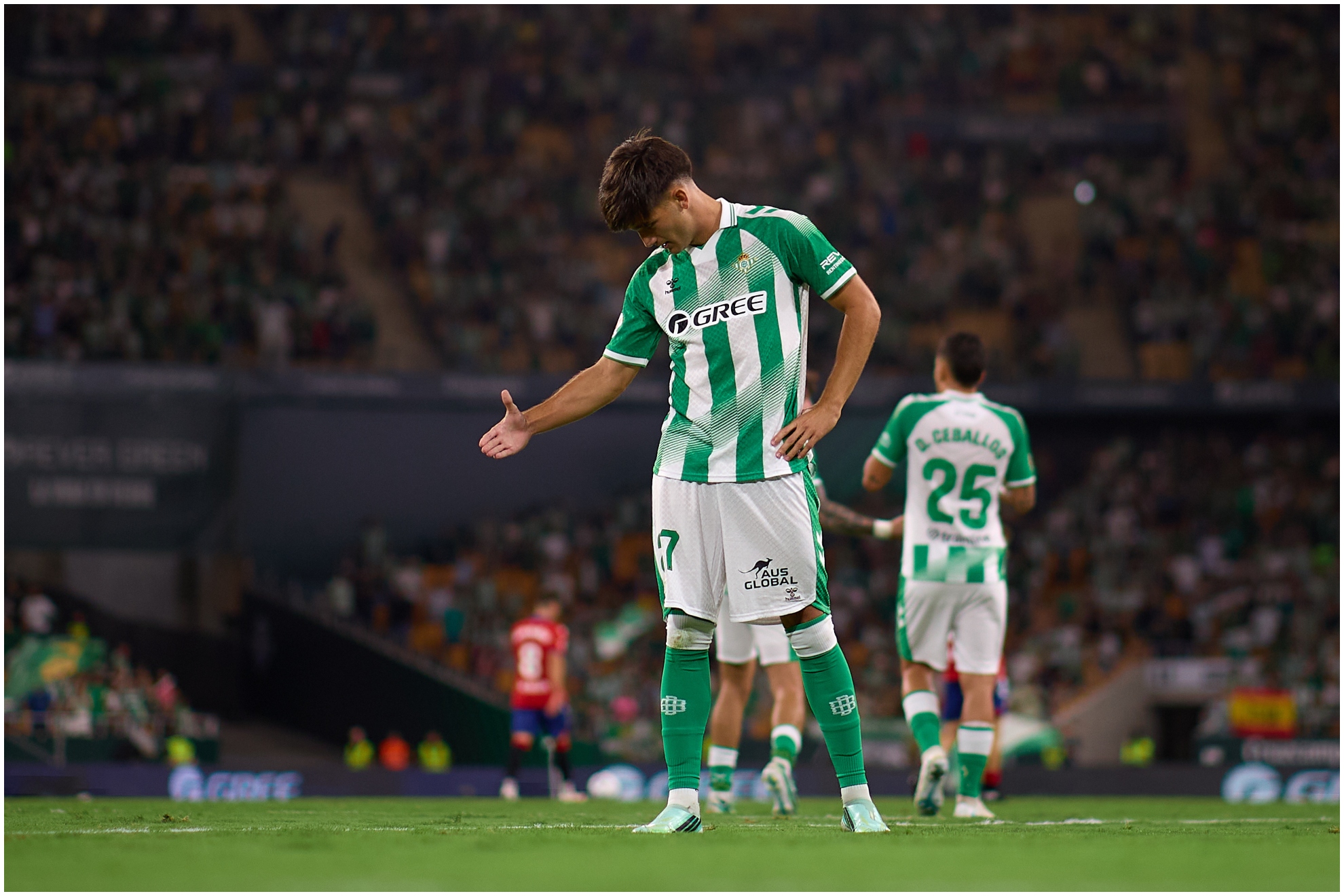 Morante celebrando su primer gol en Primera División.