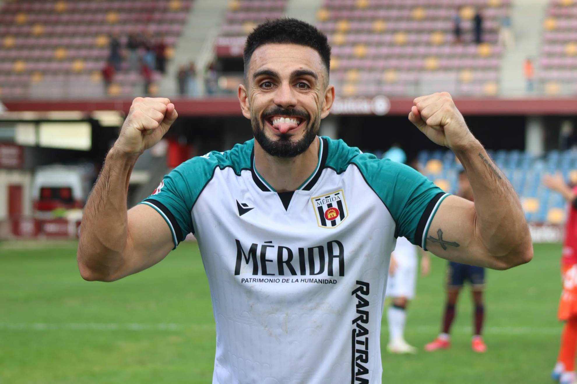 Sofiane fue el artífice de uno de los goles que derrotó al Pontevedra