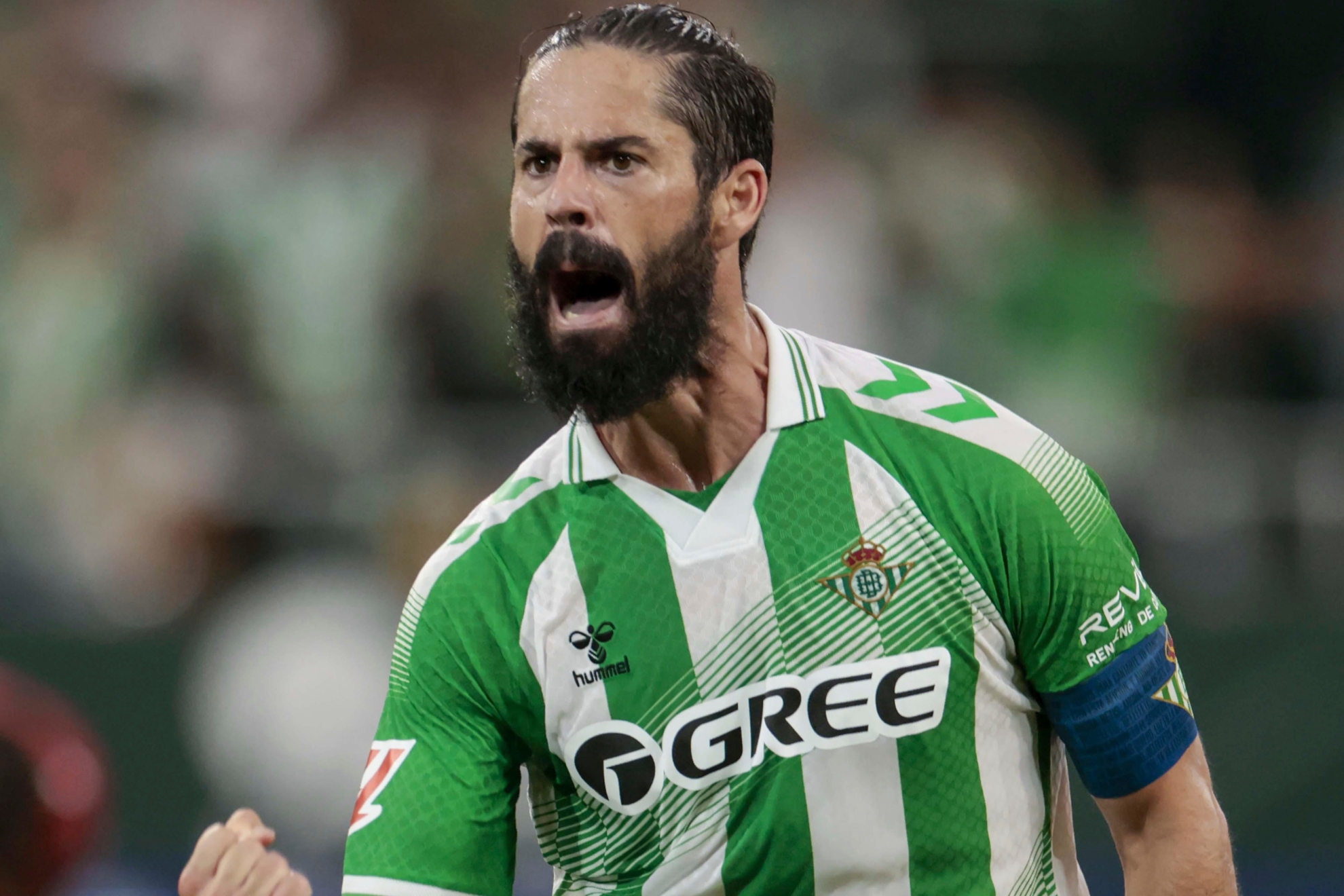 Isco celebra un gol ante Osasuna. LALIGA