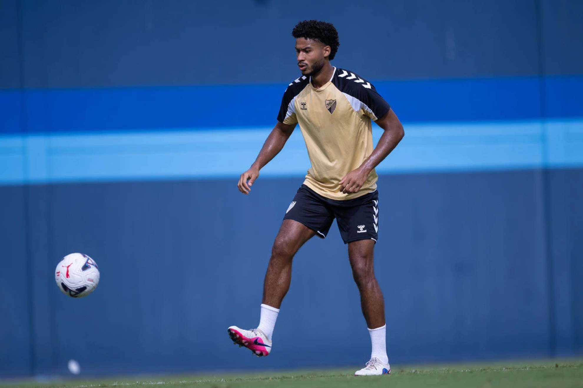 Jens Cajuste entrena con el Málaga MÁLAGA CF