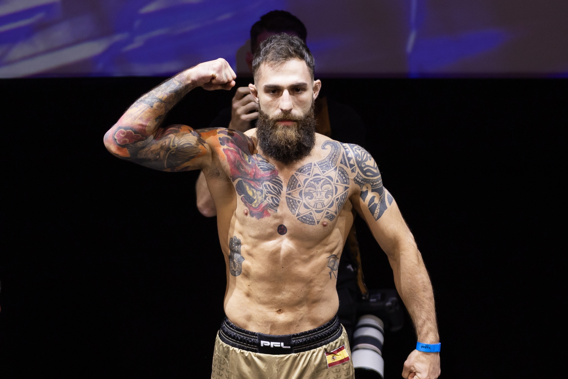 David Mora, en un pesaje de PFL.