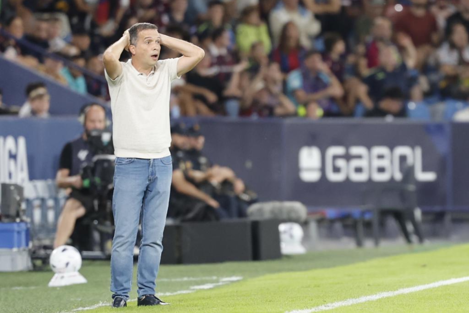 El entrenador del Levante, Luis Castro. EFE