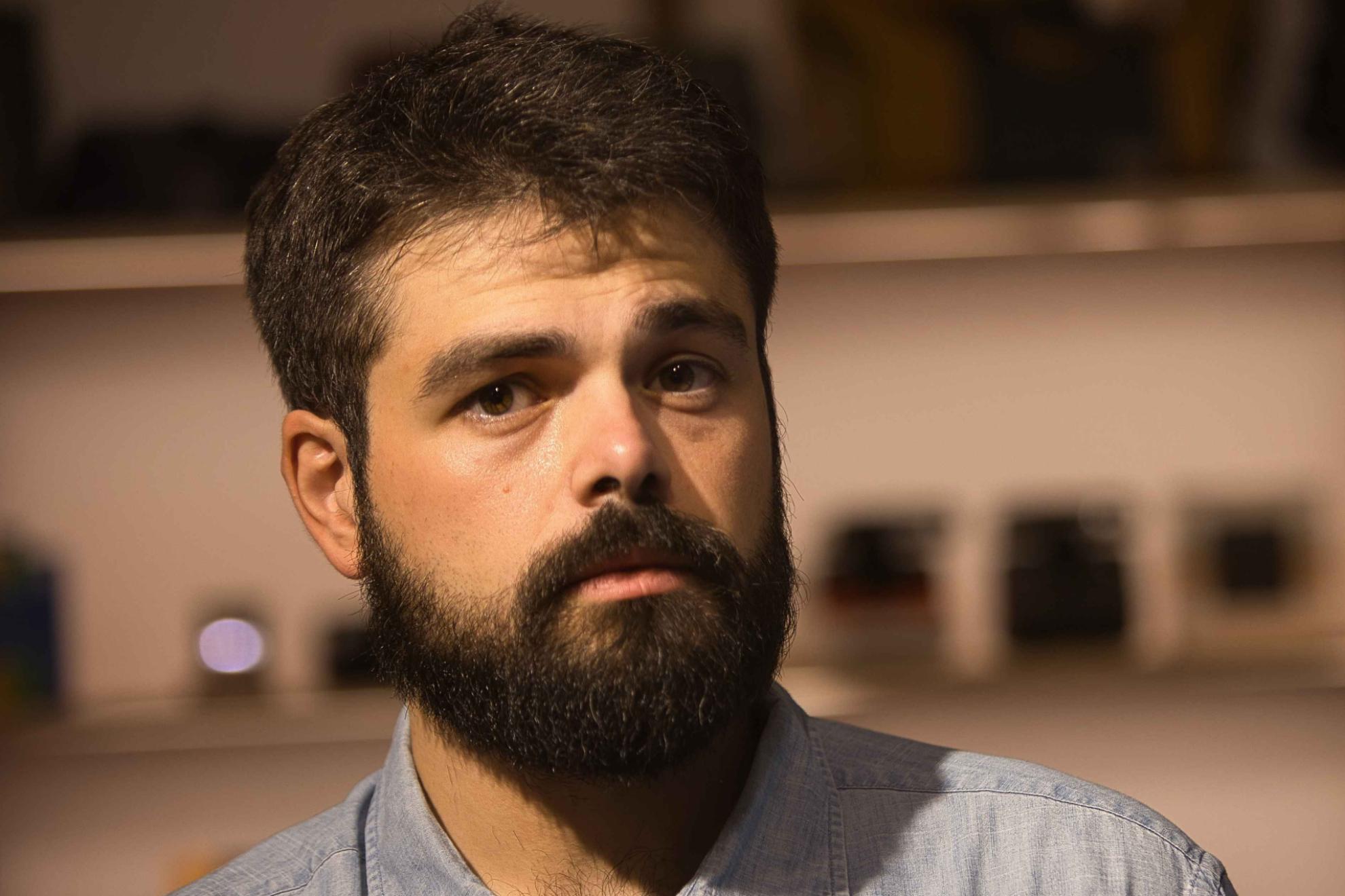 Ander Bernaola, autor del ensayo 'La generación dopada'. LA ESFERA DE LOS LIBROS