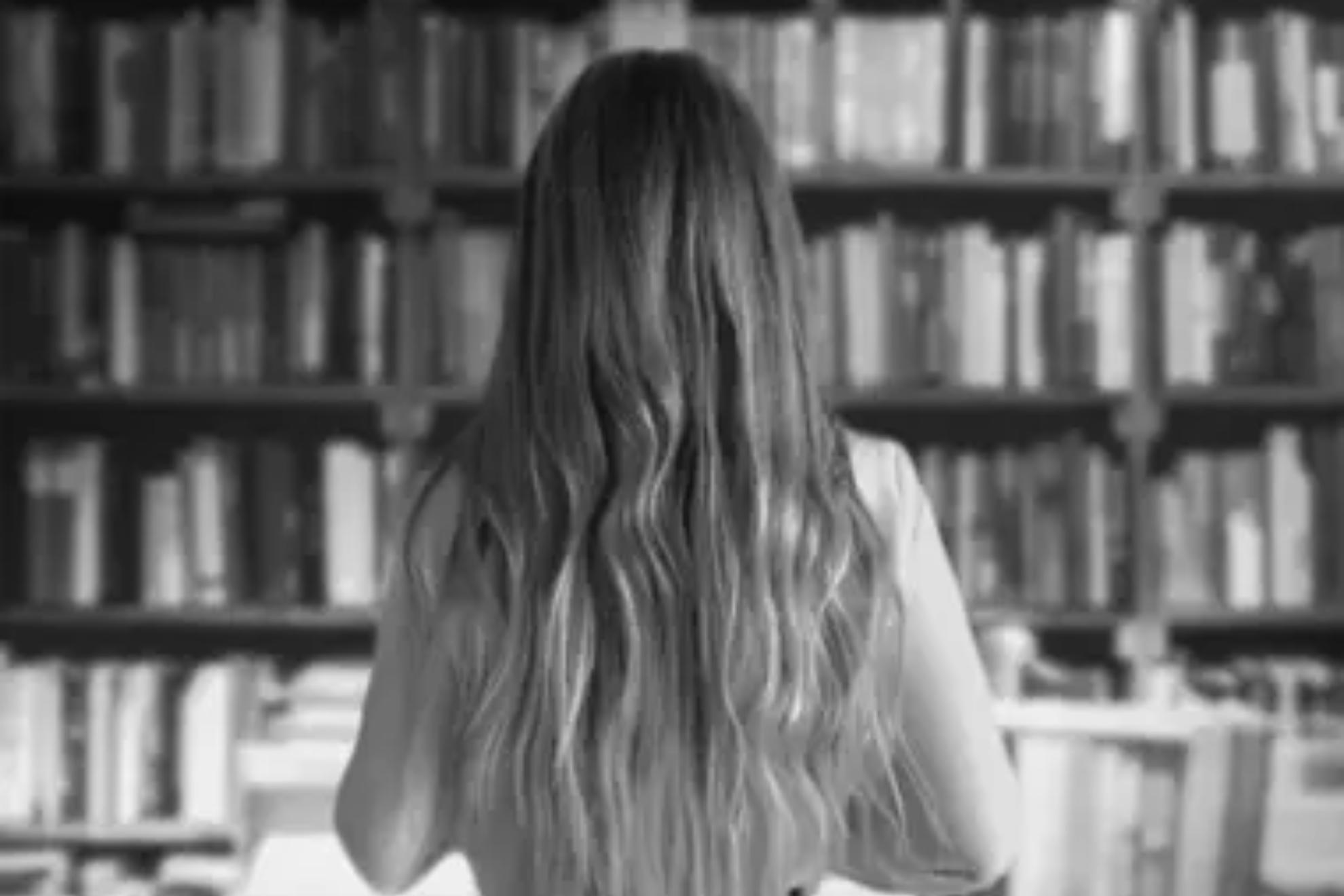 La Vecina Rubia regresa a las librerías con 'El hombre ideal'. LIBROS CÚPULA