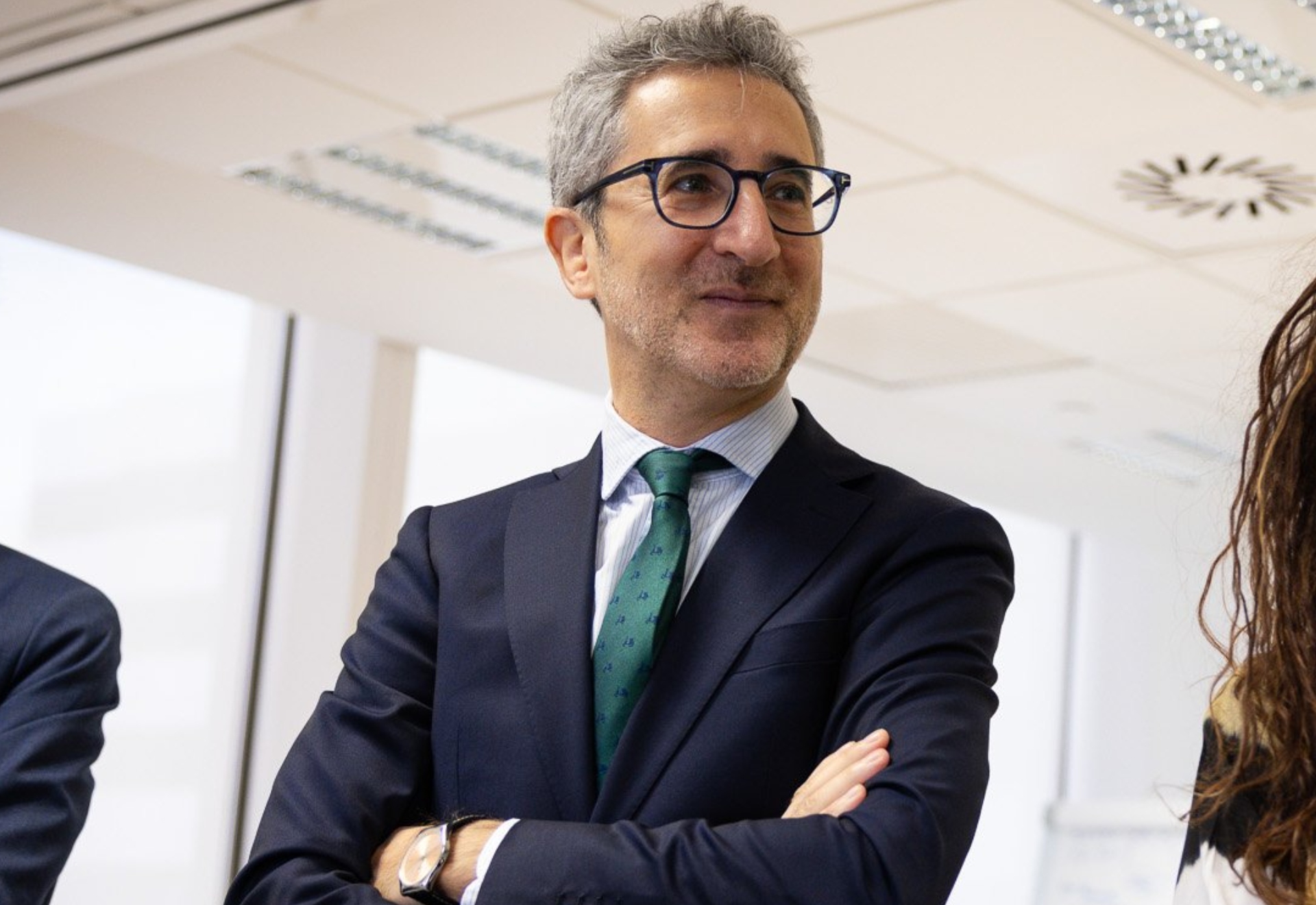 Arcadi España reivindica el valor de los impuestos para sostener los servicios fundamentales