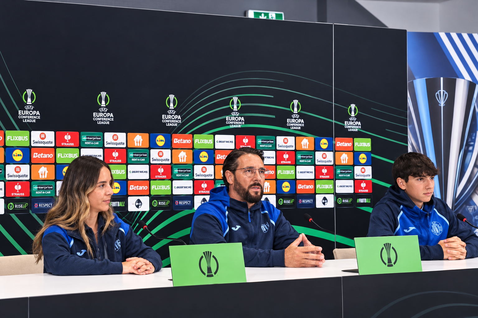 Bordalás, durante la rueda de prensa previa al partido de Conference League E.C.