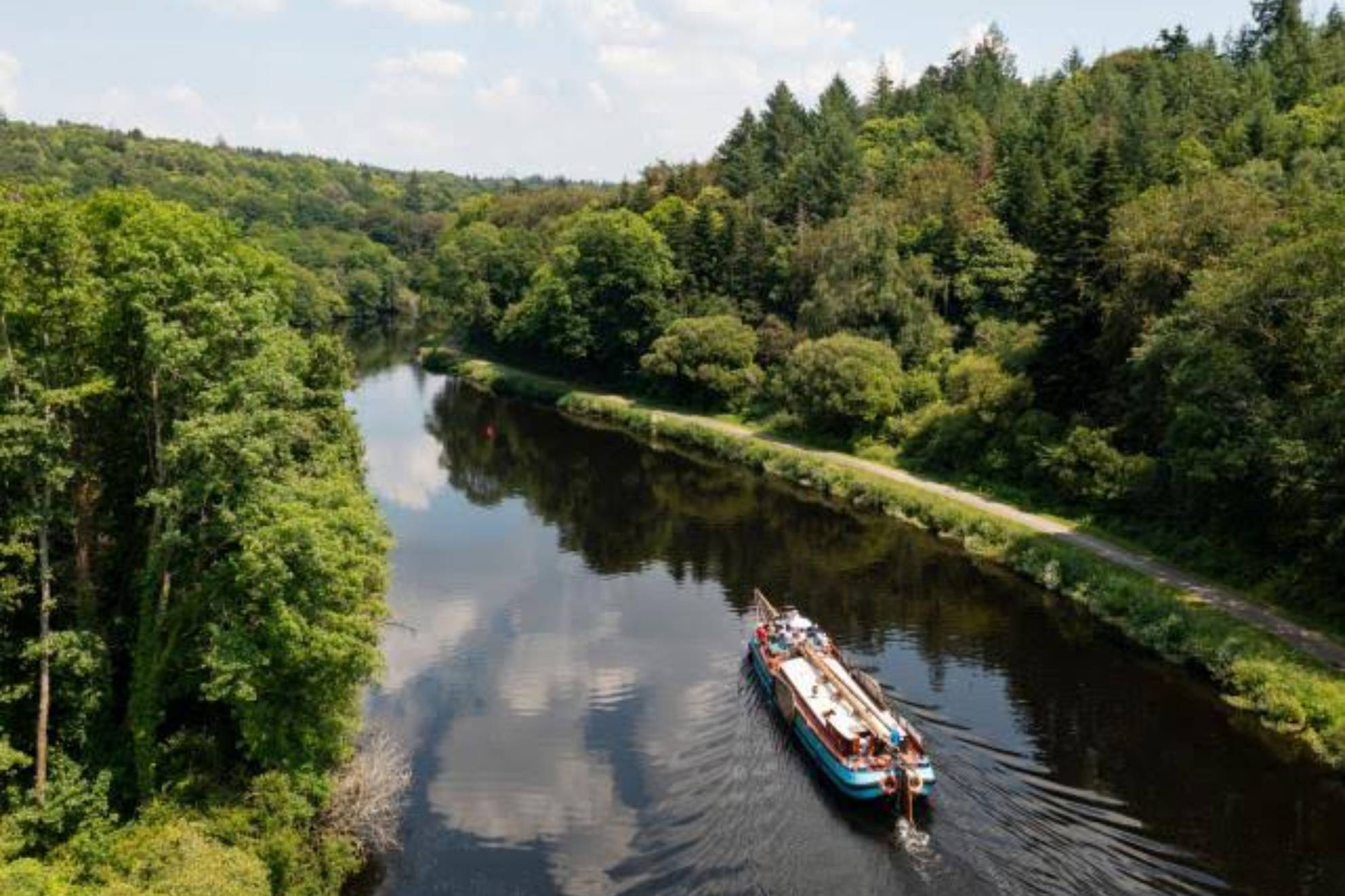 Canal. TURISMO BRETAÑA