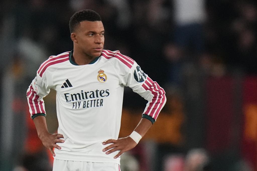 Kylian Mbappé durante el partido frente a la Roma.