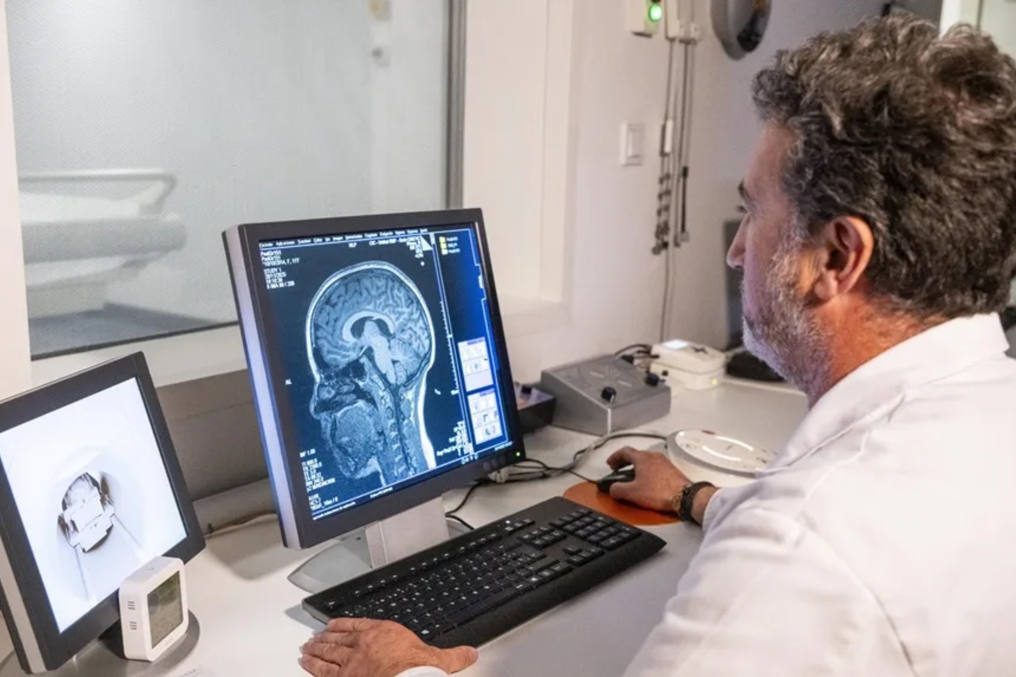 Investigadores descubren que el cerebro conserva funciones cognitivas a pesar de la pérdida de conciencia por anestesia EFE