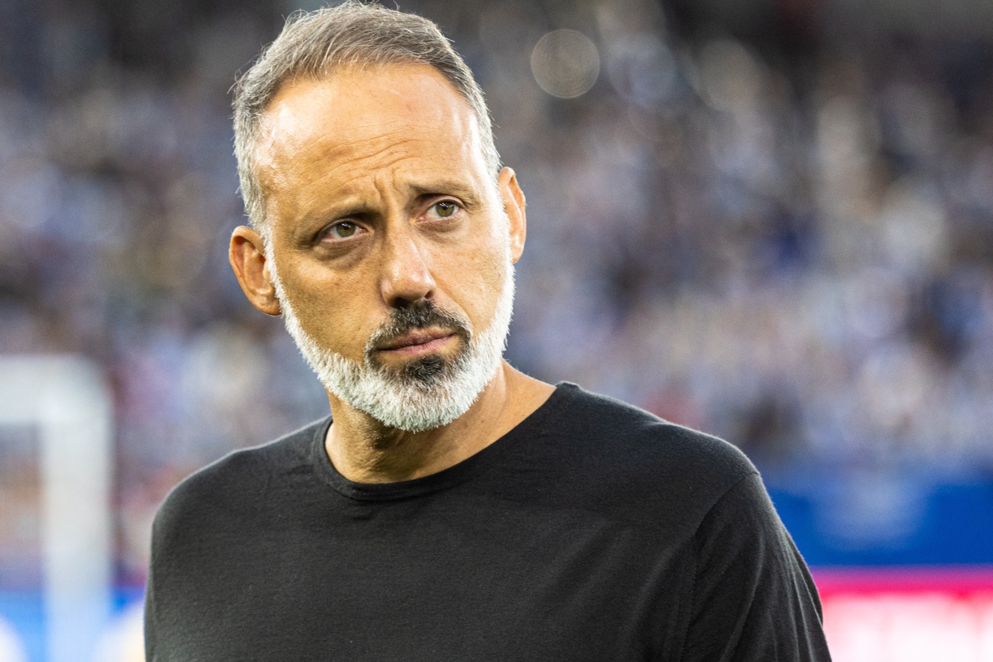 Pellegrino Matarazzo, triste a la conclusión del partido en Lovaina. REAL SOCIEDAD