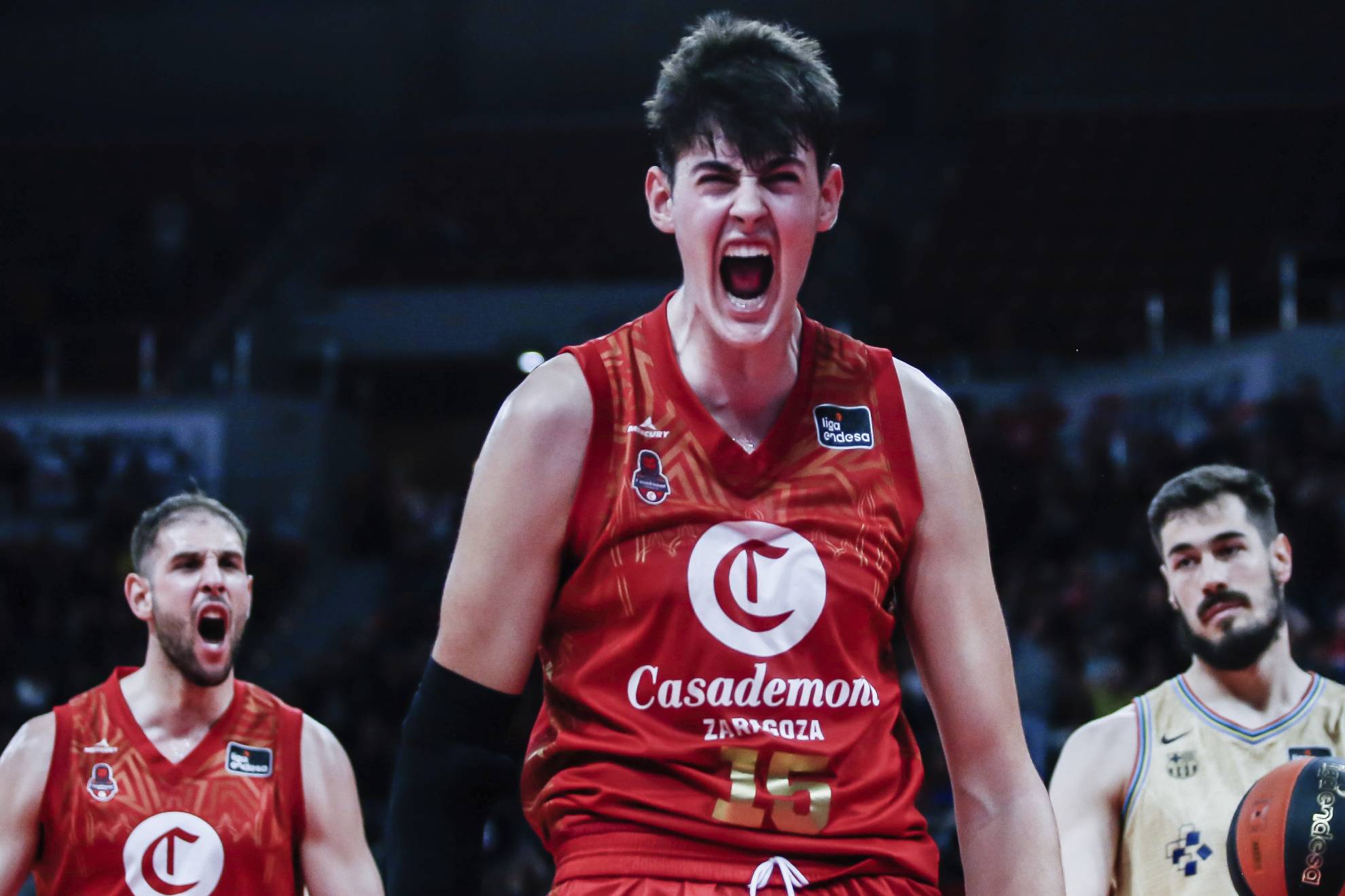 Peligra del debut de Aday Mara en la NBA: el Casademont Zaragoza exige el tránsfer del pívot de los Thunder MARCA