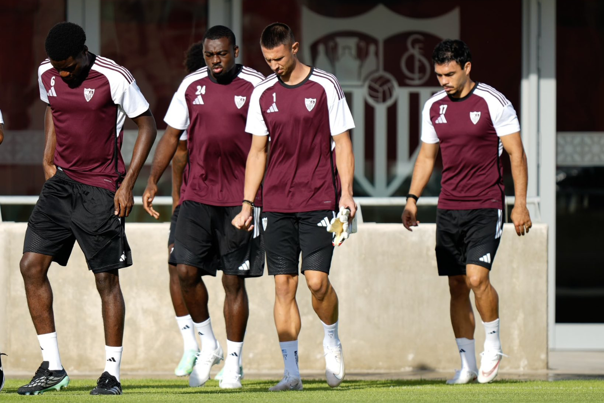 Agoumé, Fofana, Odysseas y Suazo, esta mañana en la ciudad deportiva SEVILLA FC