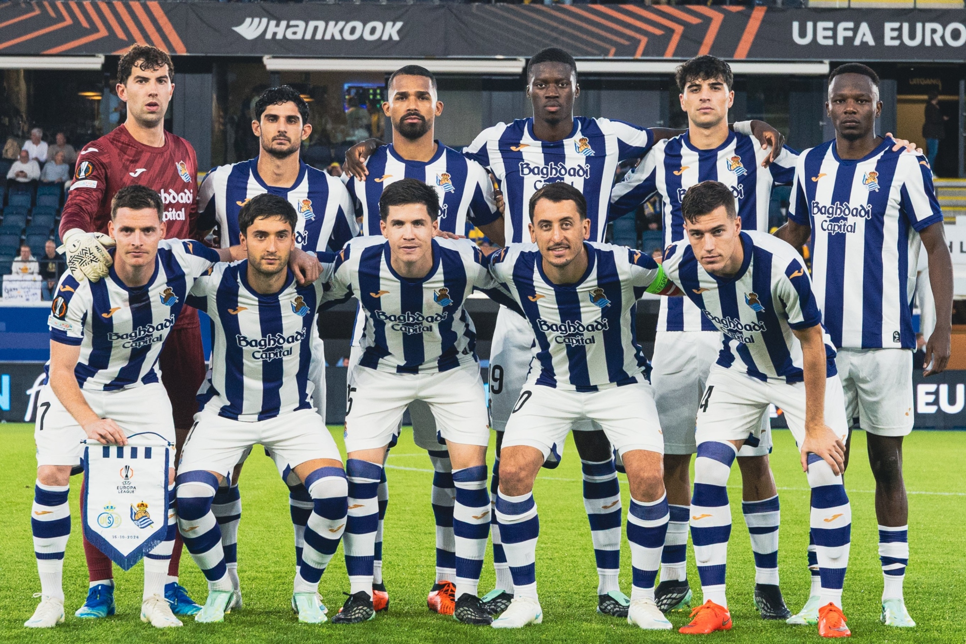 Equipo titular de la Real Sociedad contra la Union Saint Gilloise en Lovaina. REAL SOCIEDAD