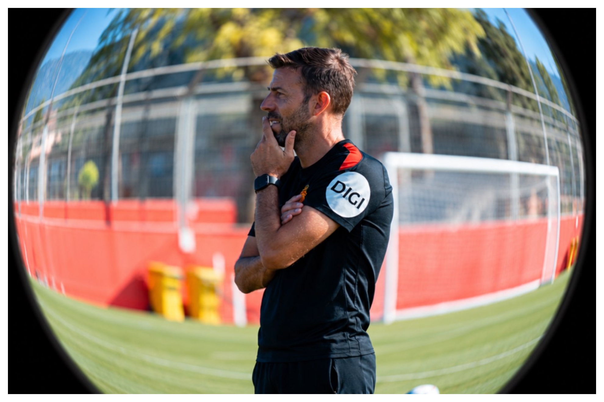 El técnico Luis García, en el 'foco' RCD MALLORCA