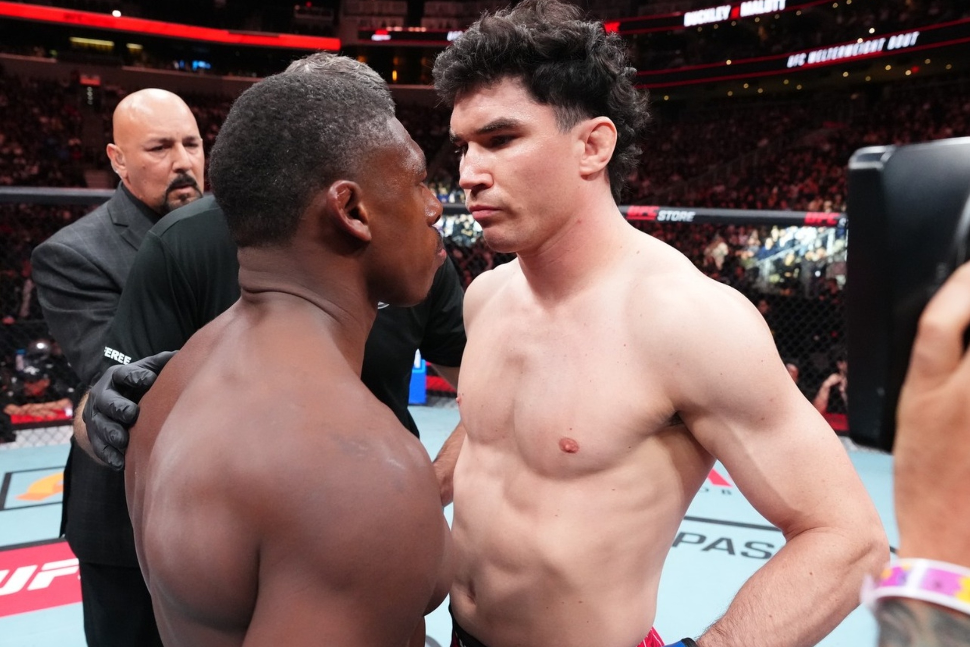 Mike Mallot en UFC Canadá. UFC.
