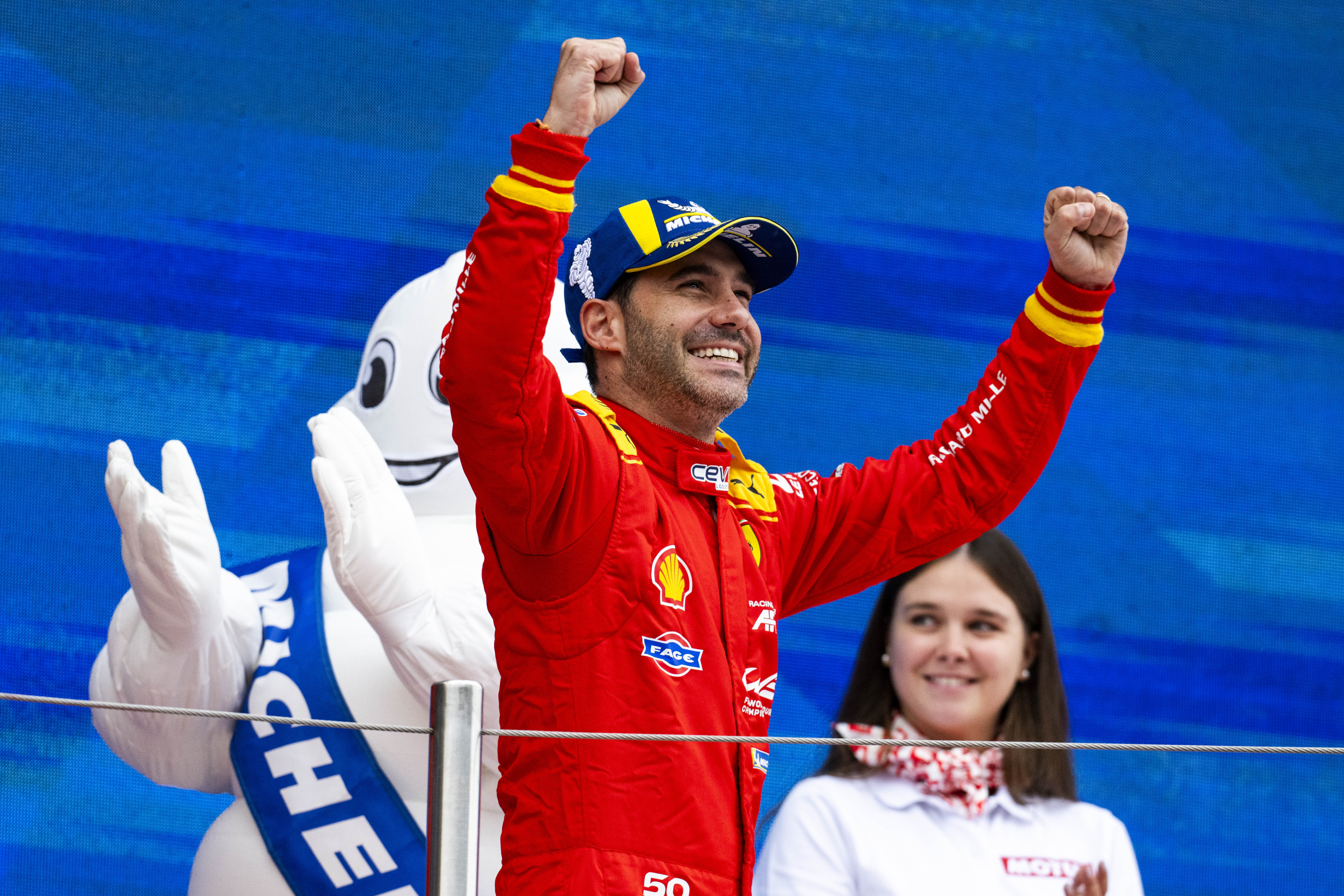 Miguel Molina, en el podio del Circuit de Barcelona-Cataluña DPPI