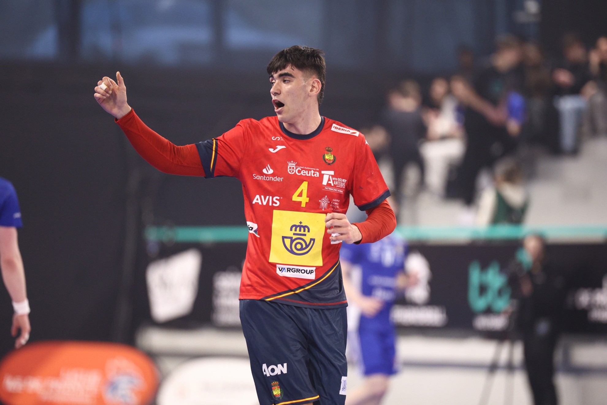 El pivote Jokin Aja, con los 'Hispanos Junior'. RFEBM