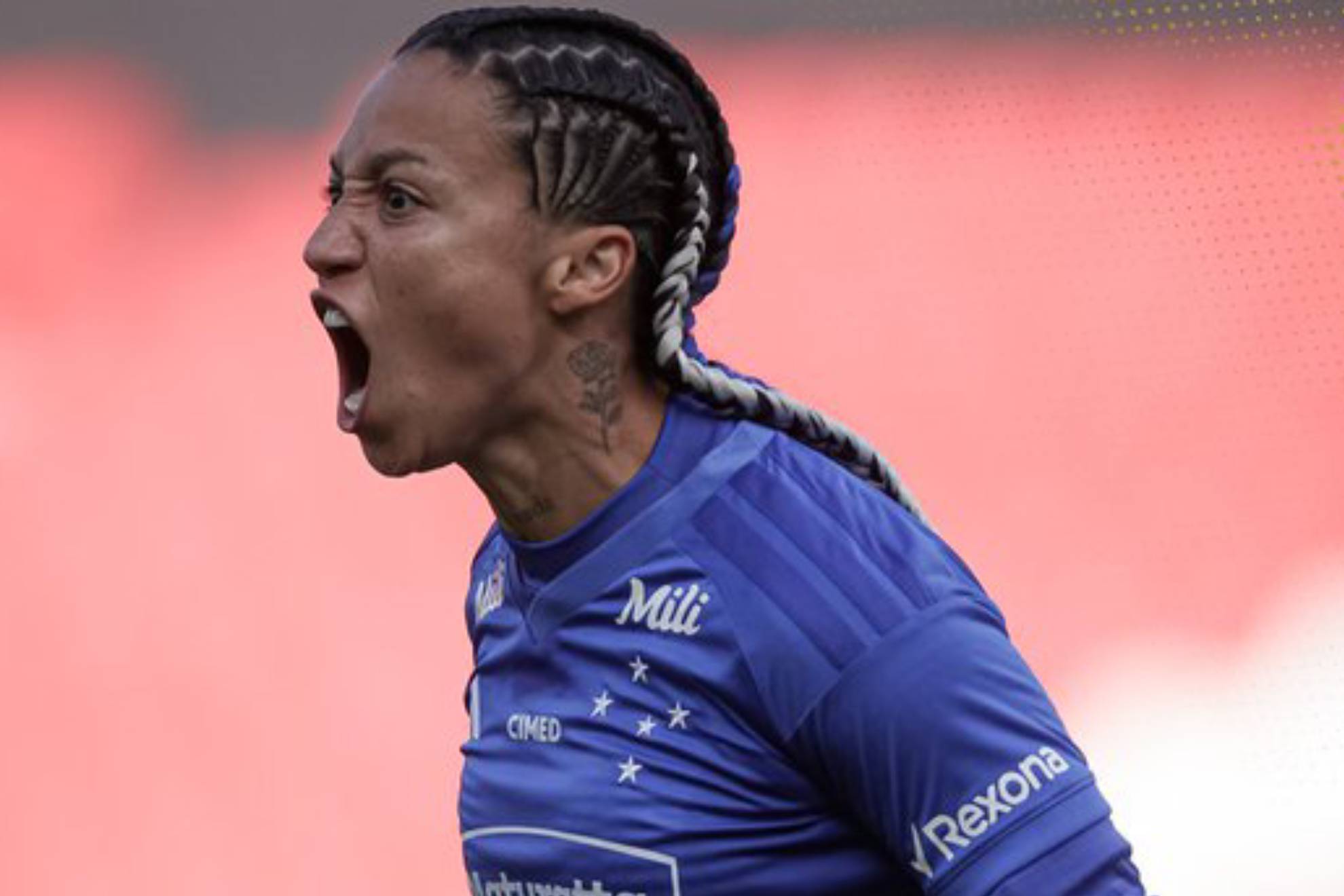Un triplete de Byanca Brasil contra Bolívar clasifica a Cruzeiro a cuartos de final Libertadores