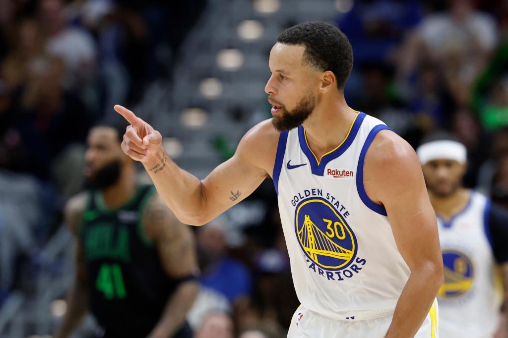 1. Stephen Curry (Golden State Warriors): 62.587.158 $