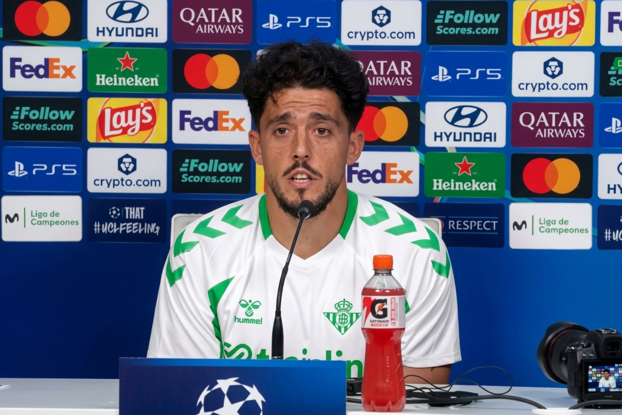 Pablo Fornals comparece en rueda de prensa