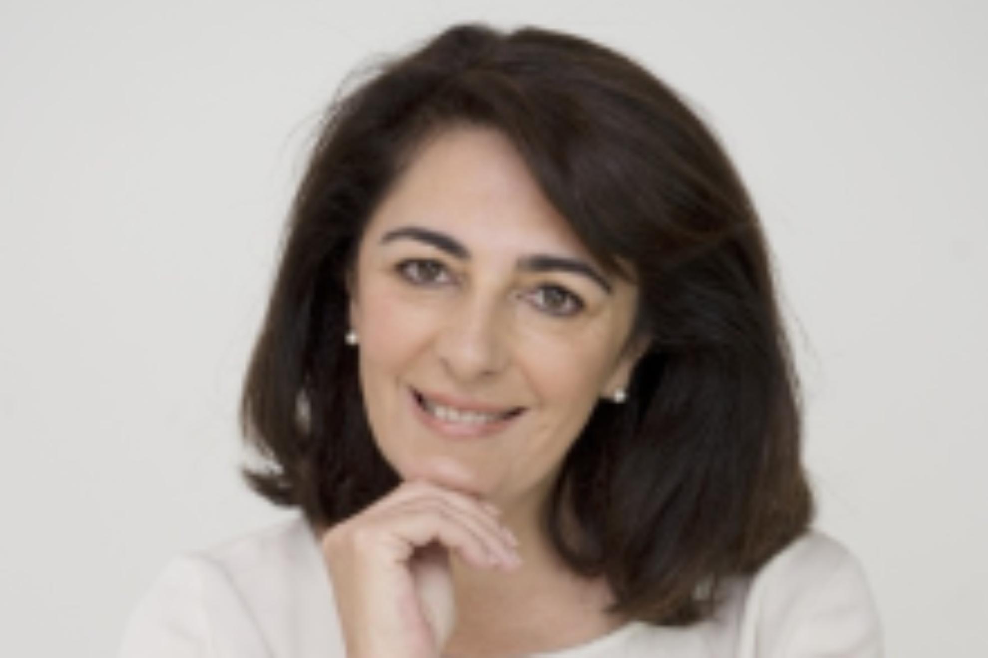 Almudena Martínez-Fornés, autora de la novela 'La marquesa cubana'. LA ESFERA DE LOS LIBROS